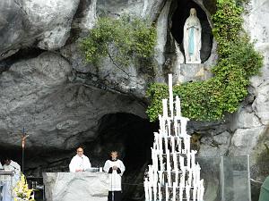 2014 08 11 AU 16 LOURDES PELERINAGE AVEC L AOBR  (73)